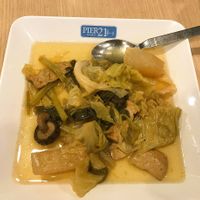 Vegan cabbage soup with shiitake mushroom and fried tofu (serve in the bowl but it’s quiet complicate to eat so :p) at BKK - Veg Stall Food Court - T21 in Bangkok