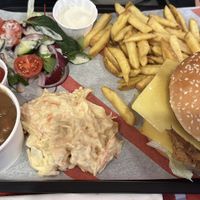 Chick’n cheese and gravy burger 😋 #Veganuary at Hank's Dirty Norwich in Norwich