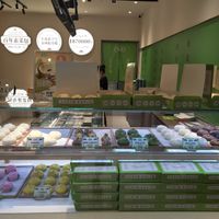 Inside counter at Songyuelou in Shanghai