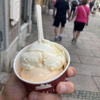 Melon and maracuja 😋  at Eiscafé Hohes Schloß in Fuessen