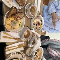 Porridge, Rührei,und co   at TRUCYS Café in Hamburg