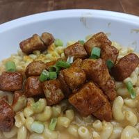 Mac and Cheese w/Nashville Hot Tofu at Veg Head in Lansing