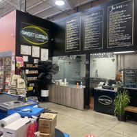 Storefront  at Sweet Citrus Burlingame in Burlingame