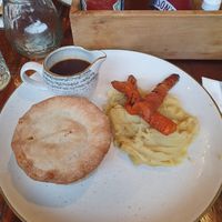 Vegan pie, mash potatoes and gravy sauce at The Cross Keys in York