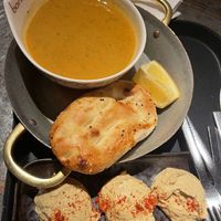 Lentil soup, Hummus and bread  at bona'me in Frankfurt