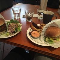 Kapsylen (spicy) och Korken (cheese) burgers at Kafe 44 in Stockholm