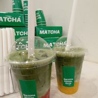 Strawberry & mango matcha at Matcha Social Club in Paris
