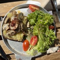 Sourdough with mashed potatoes and mushrooms   at All About in Berlin