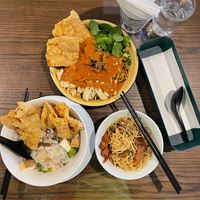 Dry Curry Noodles, Kueh Teow Soup, Kolo Mee at Suka Kafe in Perak