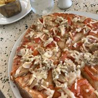 Vegan chicken and tomato pizza   at Sunrise Attitude in Flacq