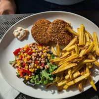 Quinoa patties with fries at Três Arcos in Sao Miguel
