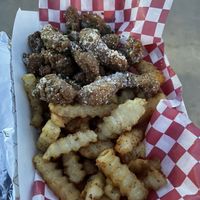 Garlic Parmesan Chick’n Popperz  at The Utopia Deli in Little Rock