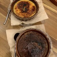 Creme brûlée regular and chocolate  at Uno Yukiko - Gion Soy Milk Ramen - ぎをん豆乳らーめん うのゆきこ in Kyoto