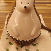 Cute hedgehog Ice-cream container at Uno Yukiko - Gion Soy Milk Ramen - ぎをん豆乳らーめん うのゆきこ in Kyoto