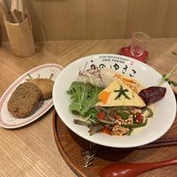 Croquettes and dandan ramen  #Veganuary at Uno Yukiko - Gion Soy Milk Ramen - ぎをん豆乳らーめん うのゆきこ in Kyoto