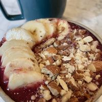 Açaí bowl (no honey, no bee pollen)  at Fulcrum Coffee in Seattle