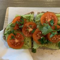 Stulle mit Aufstrich und Tomaten  at Stulle Mit Brot in Berlin