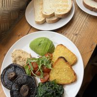 Irish plate with toast   at Bari Café in Cahersiveen