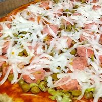 Pizza Portuguesa at La Bella Vegana in Guaruja