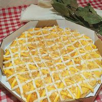 Pizza 4 Queijos Veg at La Bella Vegana in Guaruja