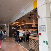 at BRU - Itsu - B Gates in Brussels