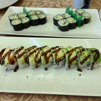 Avocado makis and avocado dragon roll  at Uni Sushi Bar in Torredembarra