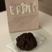Galleta vegana de doble chocolate  at Crème in London