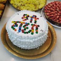 Decoración para la fiesta de Sri Radhastami at Vraja Miski in Ayacucho