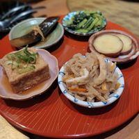 Obanzai de Kyoto a base de verduras de temporada at Vegan Izakaya NIJIYA 虹屋 in Kyoto