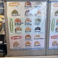 There are 3 vegan options   at Las Muns - Ronda Universitat in Barcelona