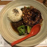 Beyond Meat yakitori bowl at MoschMosch in Mainz