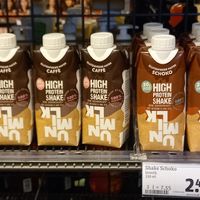 protein zeug in vegan at tegut... gute Lebensmittel - Altstadt in Mainz