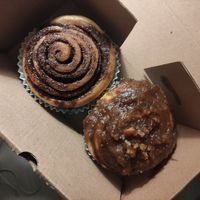 Original and date caramel cinnamon buns at Ubud Cinnamon in Ubud