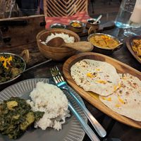 Saag aloo, jackfruit curry, chapattis, jackfruit pakora. at Pesona Lounge Trawangan in 