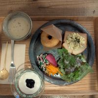 Donut Breakfast at Mokumoku in Kyoto