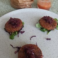 Burger con cipolla caramellata at Contorni e Dintorni in Rivoli