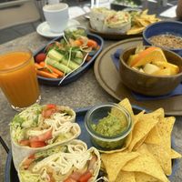 Veganer Frühstück und Veganer Wrap  at Alte Bank in Reutlingen