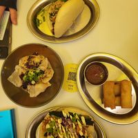 2 baos, rouleaux de printemps, wuntons at Lil Bao  in Brussels