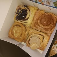 1x Apfel, 1x Bueno, 1x Blaubeeren und 1x Spekulatios at Cinnamood in Hamburg