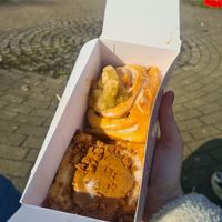 Apple and biscoff at Cinnamood in Hamburg