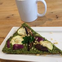 Pesto pizza of the day & hot chocolate  at Rawlicious in Markham