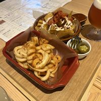 Curly fries and nachos   at Dosco Coffee ドスココーヒー in Hiroshima