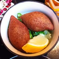 Vegan kibbeh en baba ganoush at Aywa in Ghent