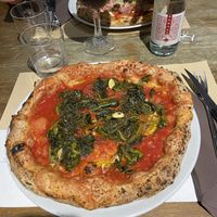 Pizza marinara con friarielli   at Peperino Pizzeria & Cucina Verace in Turin