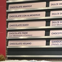 Abajo: chocolate vegano  at Finde in Buenos Aires