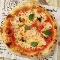 Marguerita vegana at Casa Dali Pizzas in Londrina