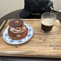 Tiramisu doghnut 🤤.  at Scoop 'n Dough in Cascais