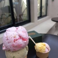  at Scoop 'n Dough in Cascais