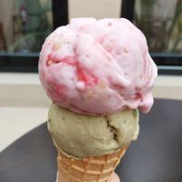  at Scoop 'n Dough in Cascais