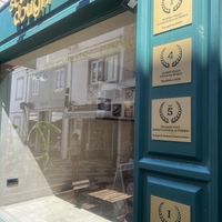 Outsidee  at Scoop 'n Dough in Cascais